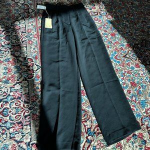 Aritzia Effortless Pants Size 2 Regular